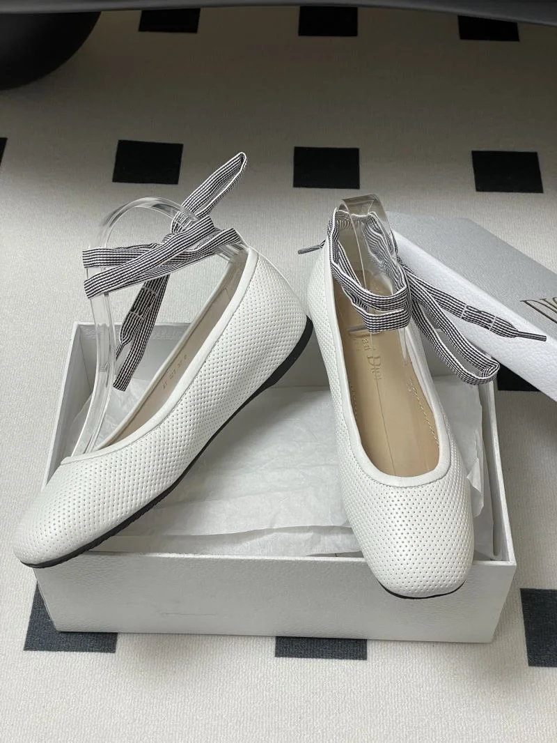 Classic Christian Dior Low Shoes 21539