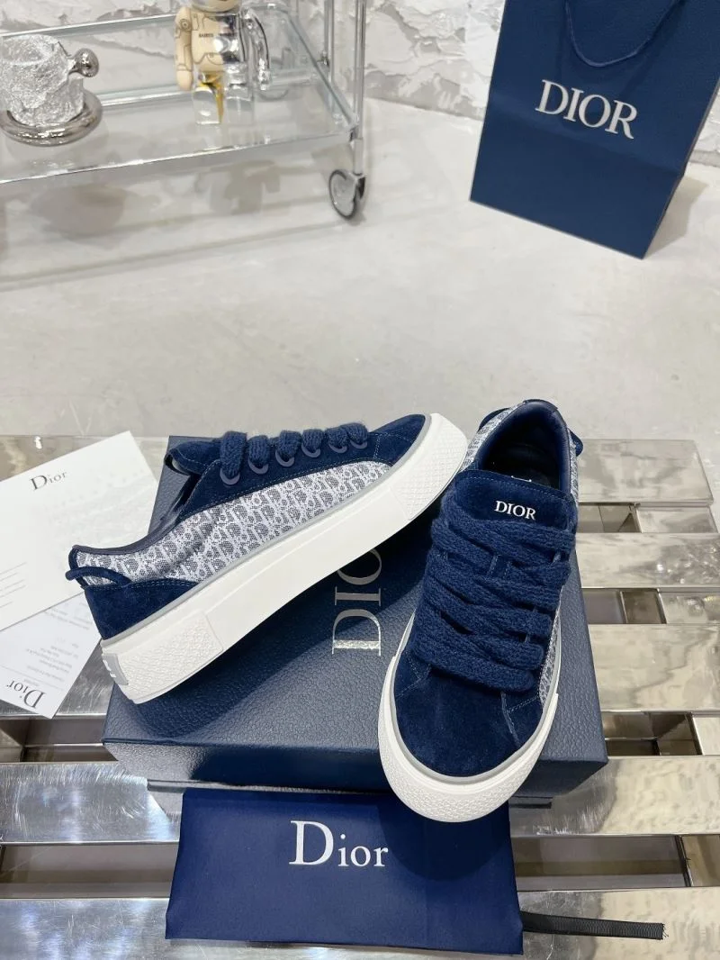 Christian Dior Low Shoes Versatile 21515