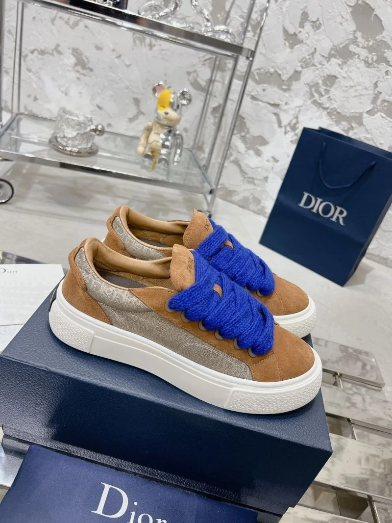 Timeless Christian Dior Low Shoes 21518