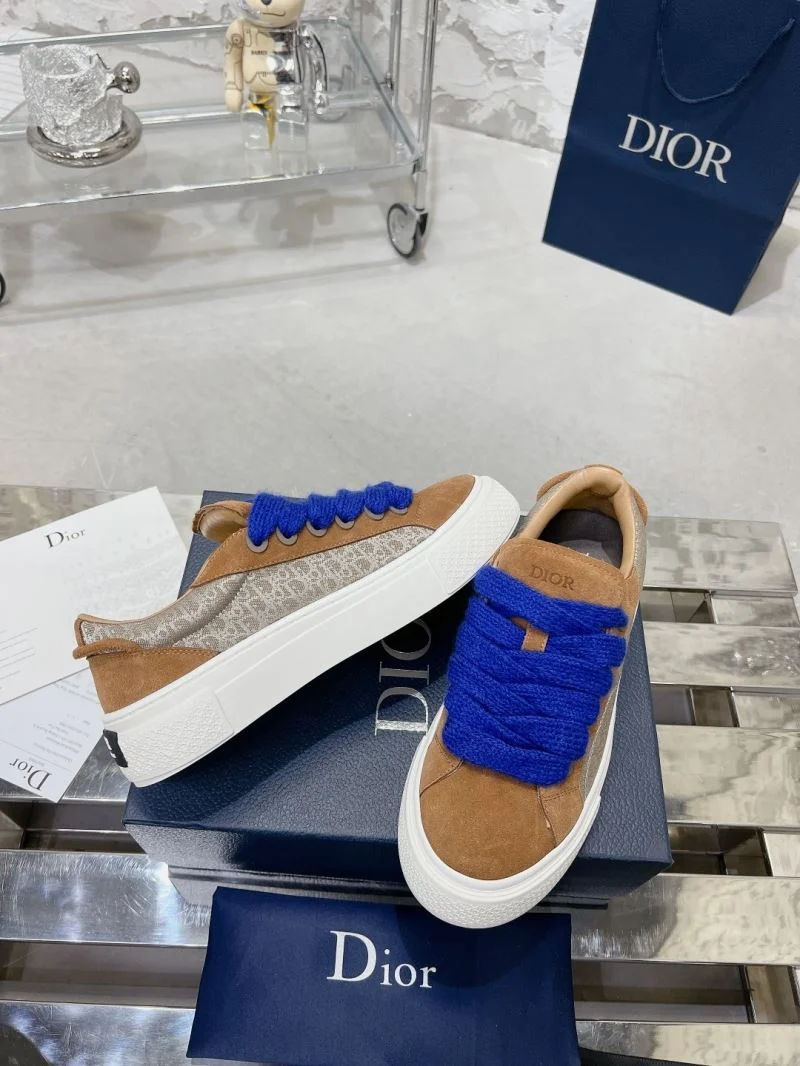 Timeless Christian Dior Low Shoes 21518