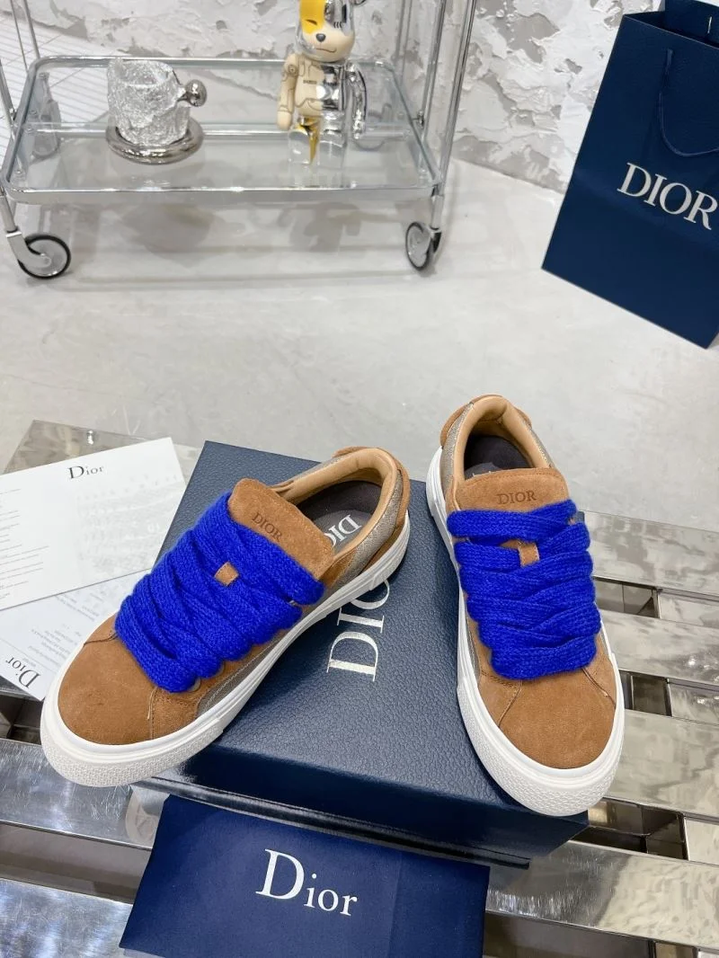 Timeless Christian Dior Low Shoes 21518