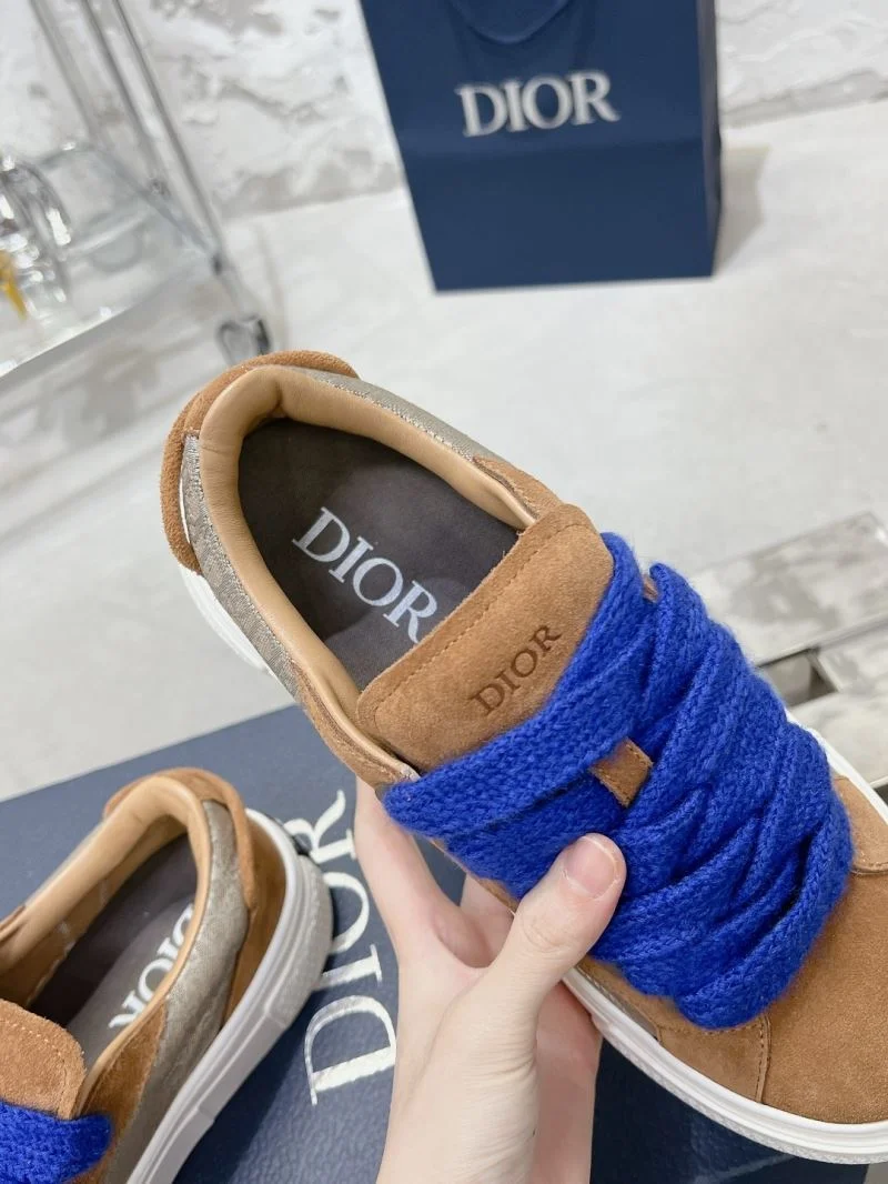 Timeless Christian Dior Low Shoes 21518