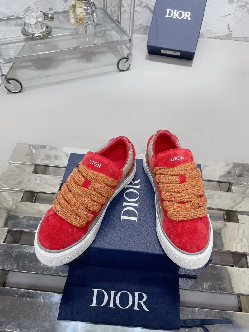 Trendsetting Christian Dior Low Shoes 21510