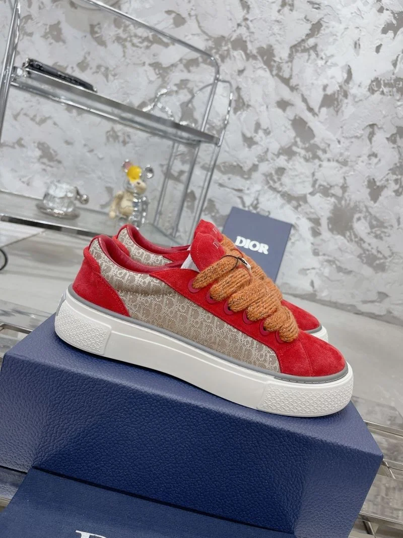 Trendsetting Christian Dior Low Shoes 21510