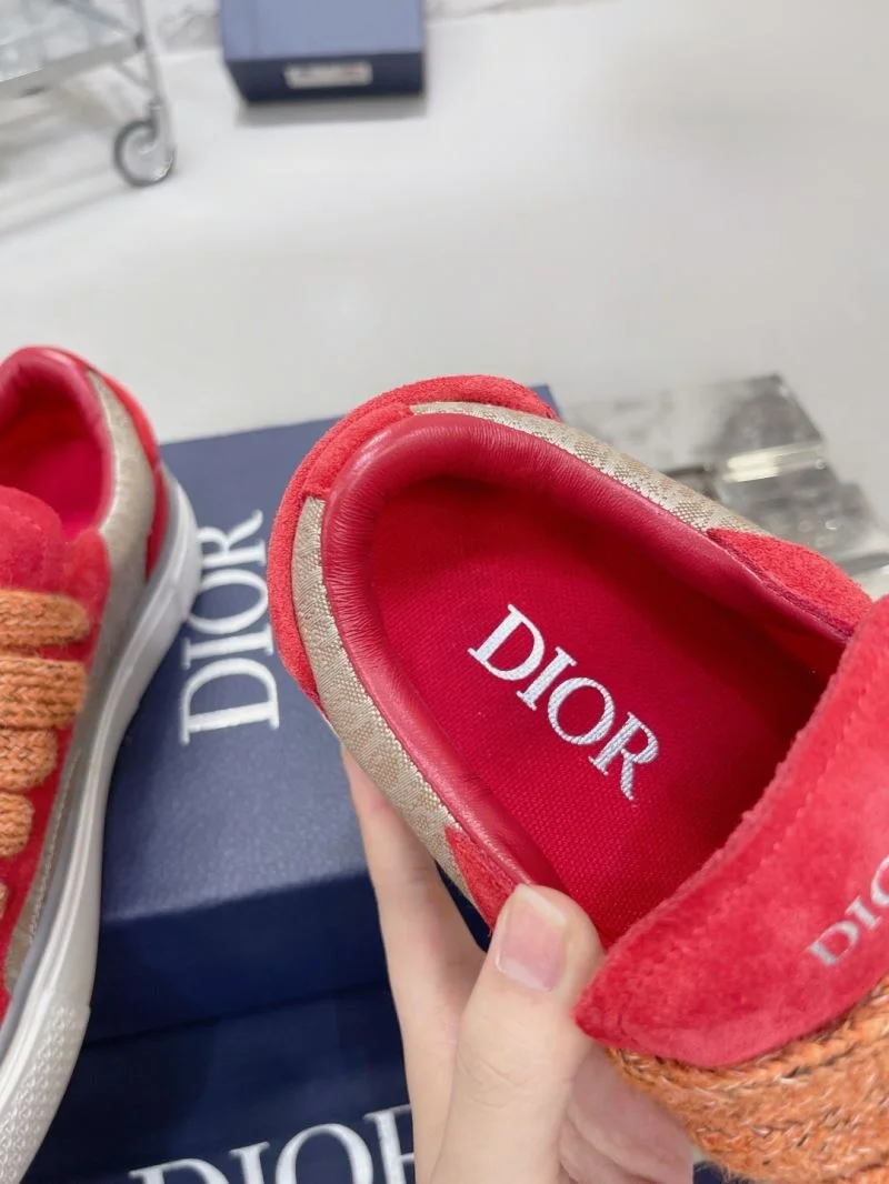 Trendsetting Christian Dior Low Shoes 21510