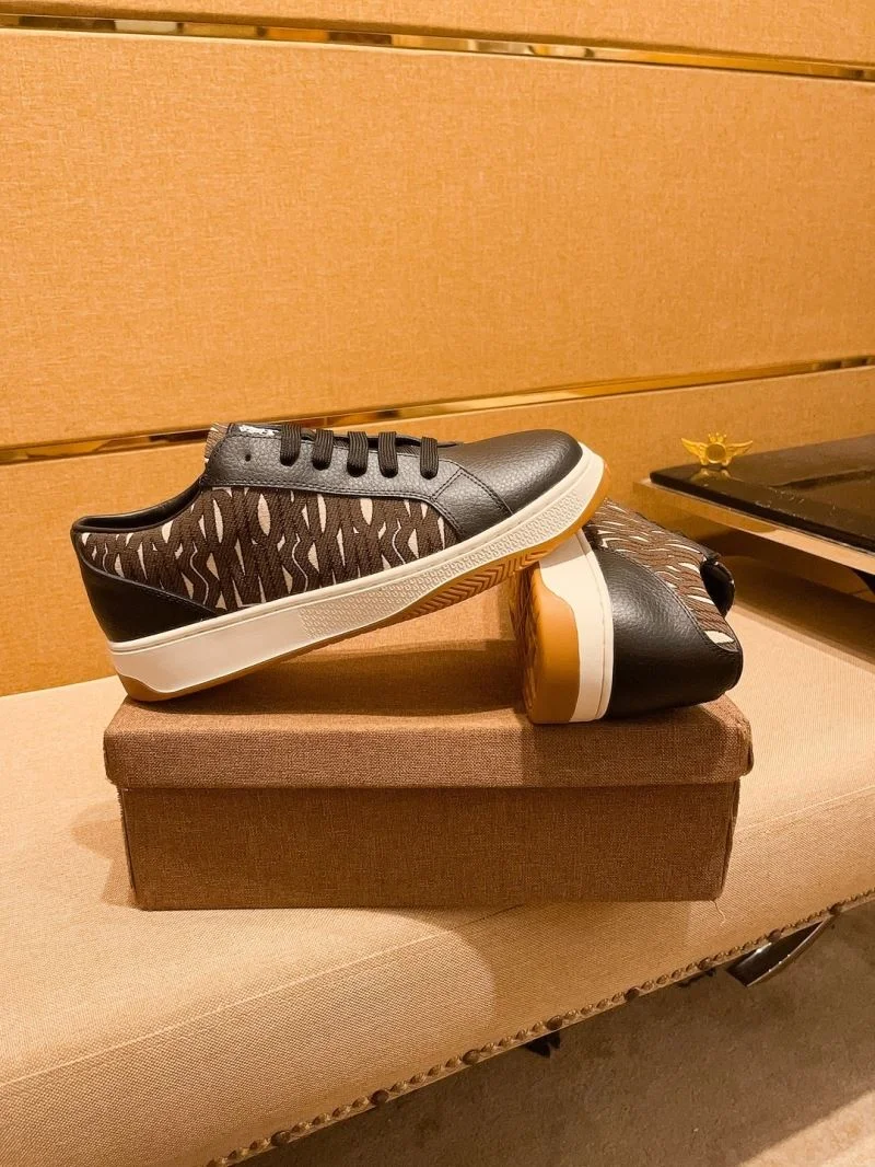 Christian Dior Low Shoes Refined 22384