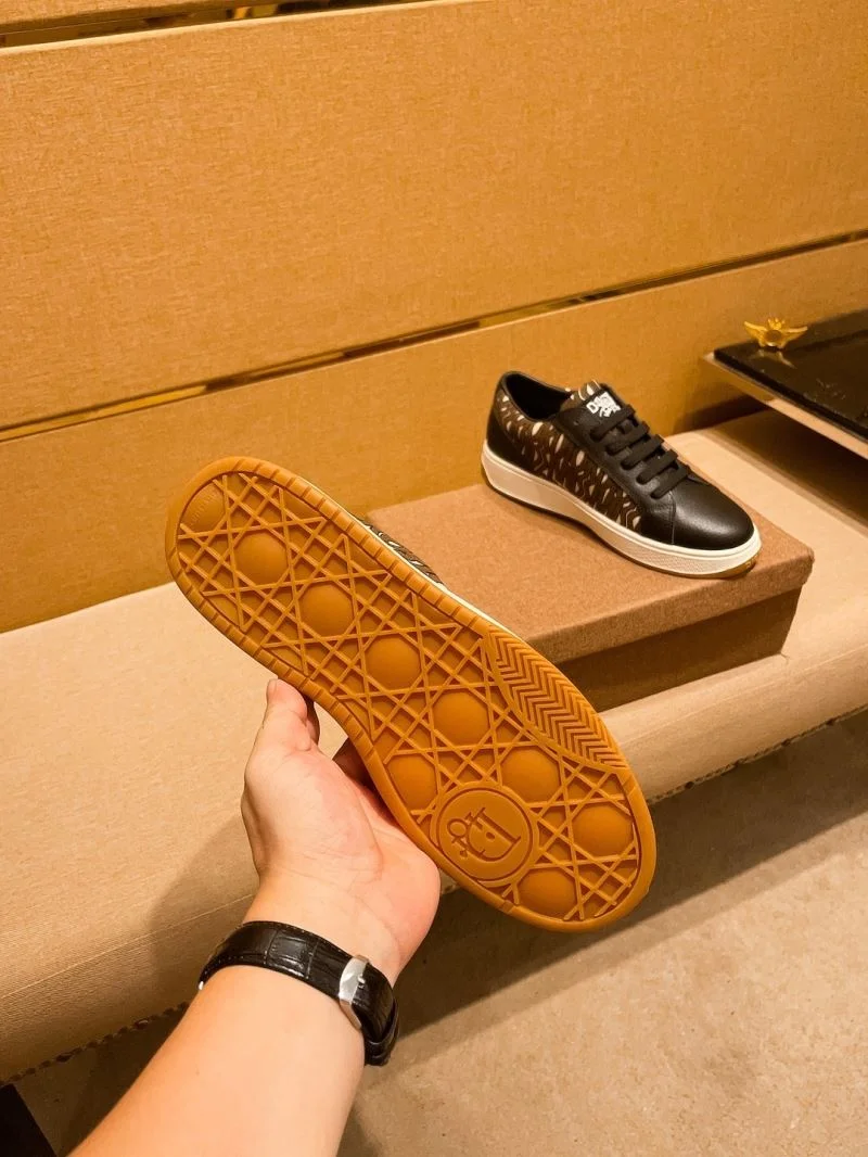 Christian Dior Low Shoes Refined 22384