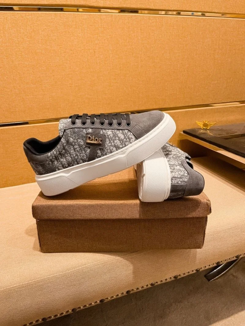 Christian Dior Low Shoes Comfortable 22358