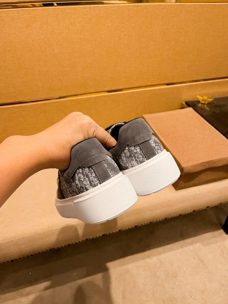 Christian Dior Low Shoes Comfortable 22358
