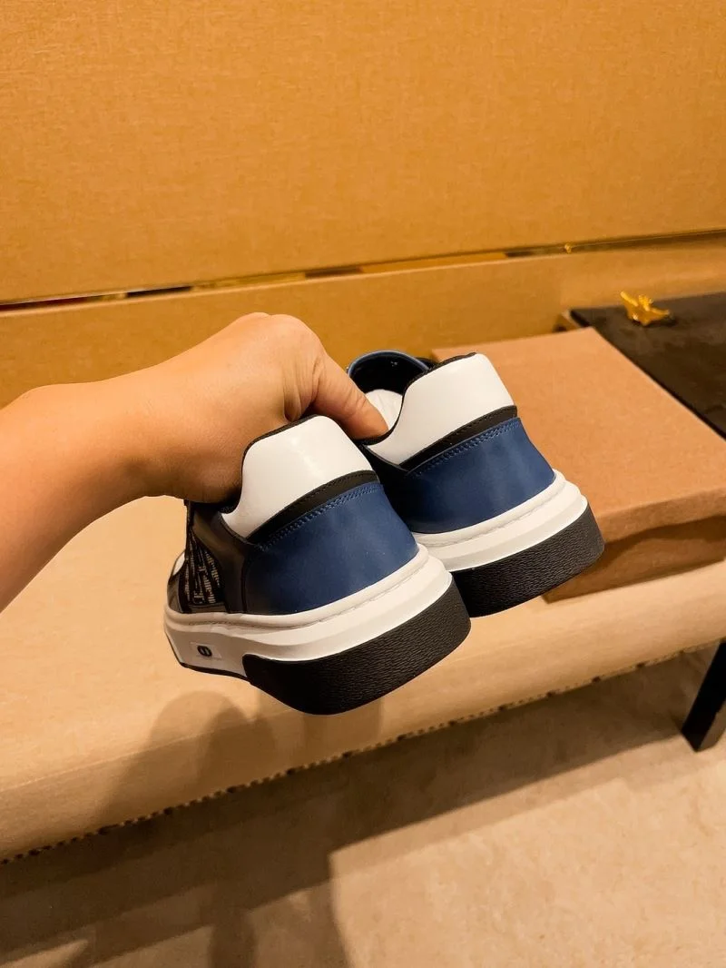 Effortless Christian Dior Low Shoes 22347