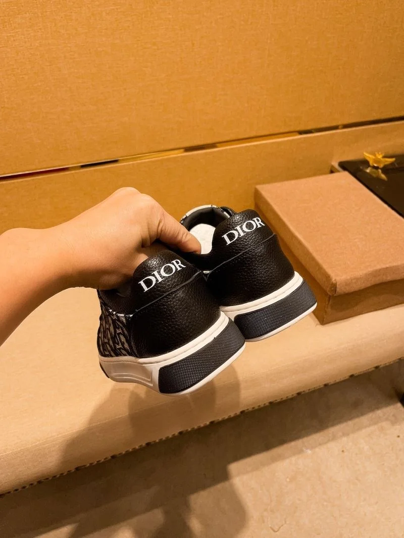 Supportive Christian Dior Low Shoes 22354