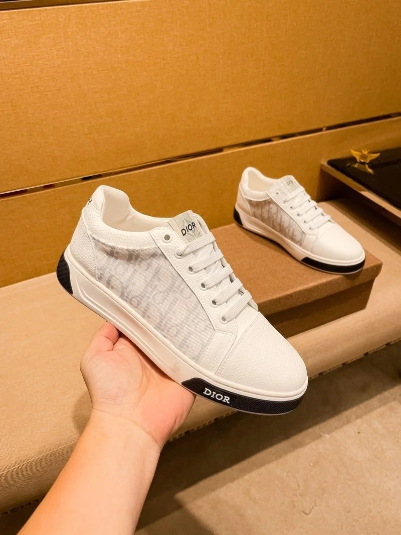 Resilient Christian Dior Low Shoes 22340