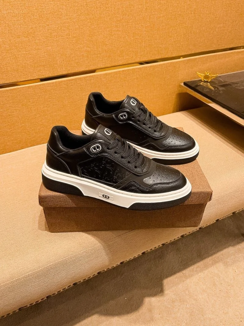 Efficient Christian Dior Low Shoes 22337
