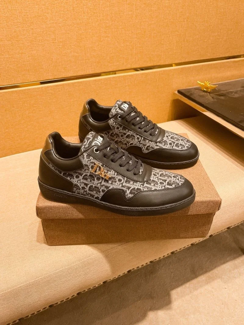 Unisex Christian Dior Low Shoes 22342