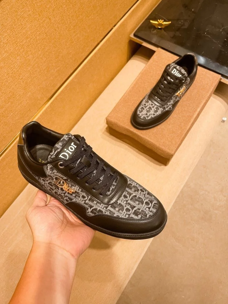 Unisex Christian Dior Low Shoes 22342