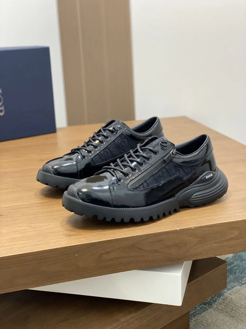 Refined Christian Dior Low Shoes 22335