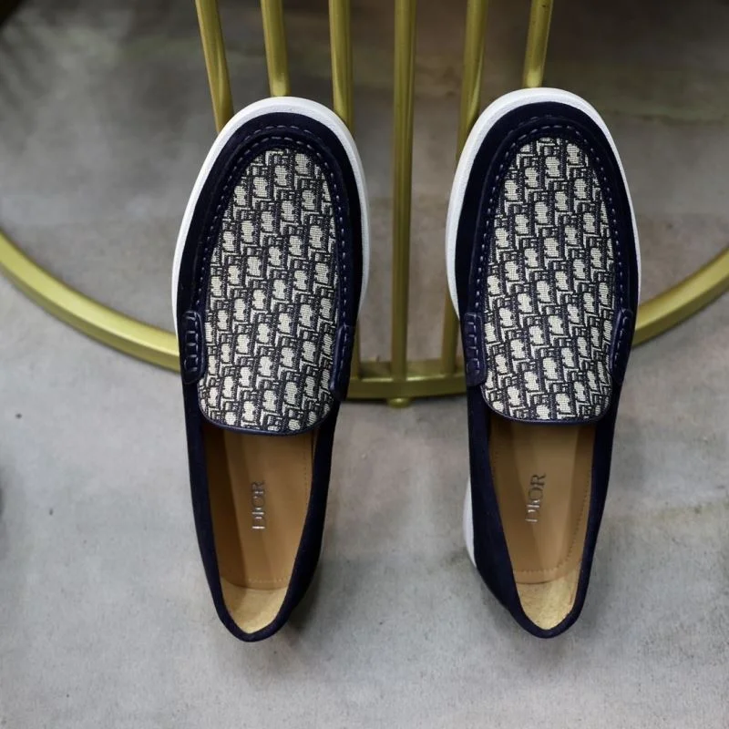 Resilient Christian Dior Low Shoes 22322