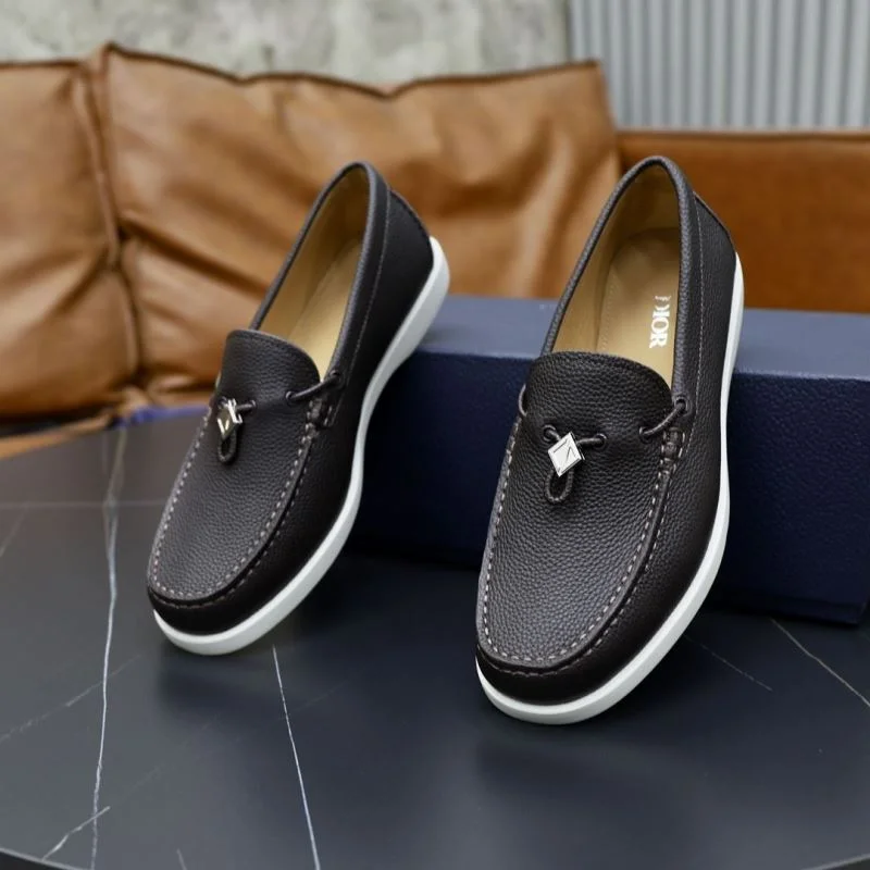 Comfortable Christian Dior Low Shoes 22317