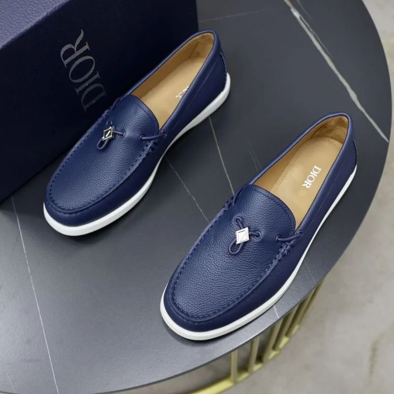 Christian Dior Low Shoes Vibrant 22315