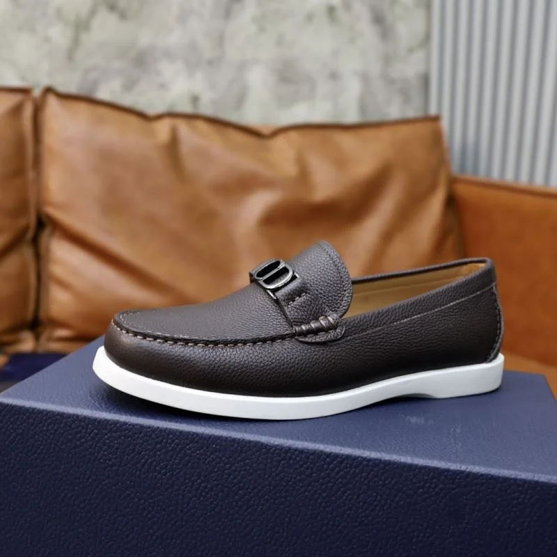 Fashionable Christian Dior Low Shoes 22313