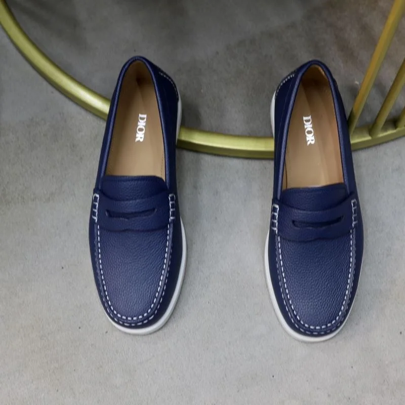 WellDesigned Christian Dior Low Shoes 22308