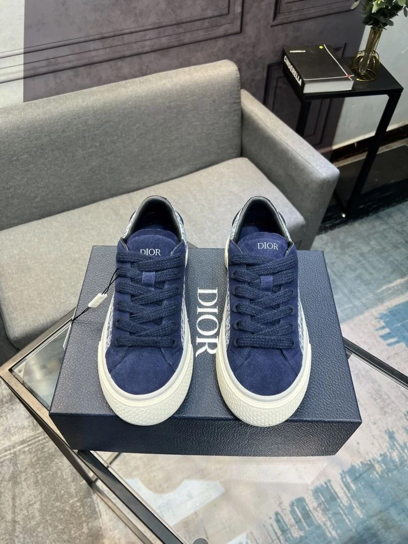 Christian Dior Low Shoes Effortless 22282