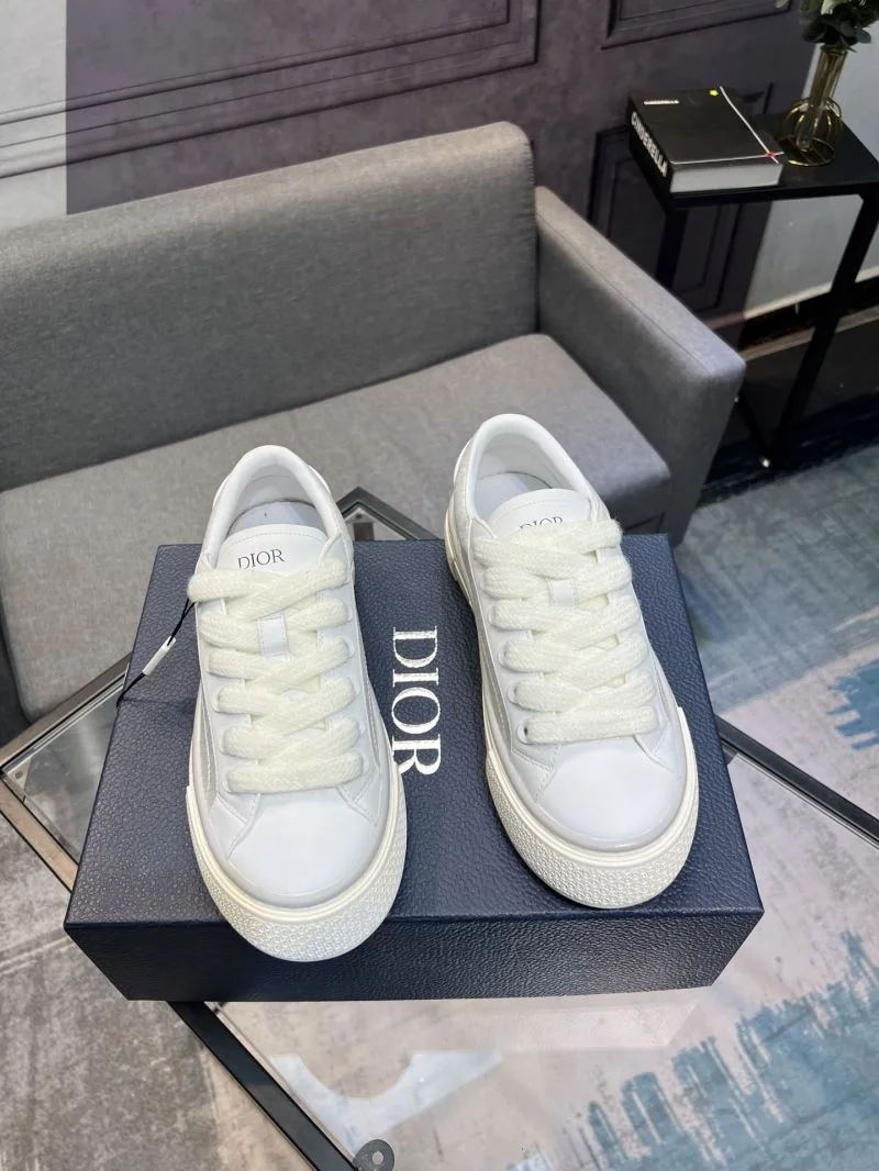 Unique Christian Dior Low Shoes 22284