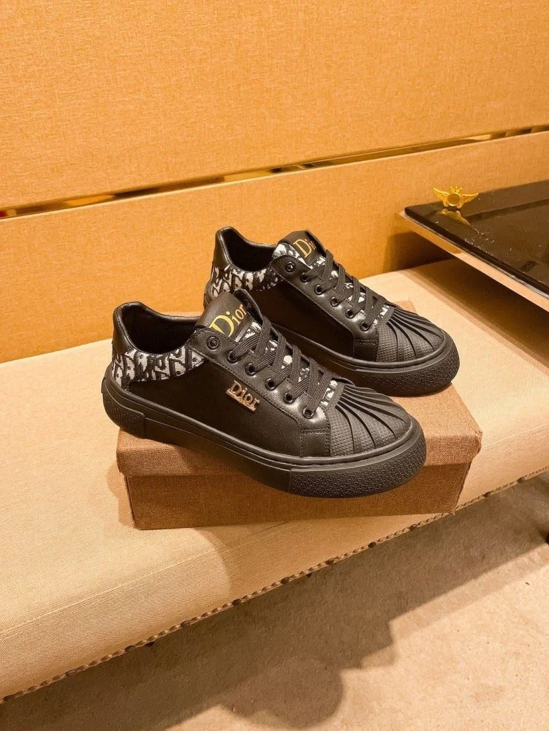 Christian Dior Low Shoes Breathable 22256