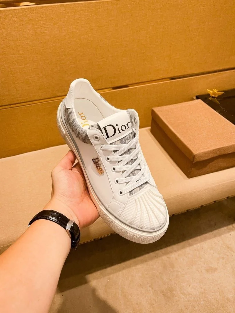 TechFriendly Christian Dior Low Shoes 22259