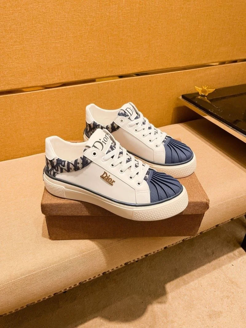 Christian Dior Low Shoes Sleek 22257