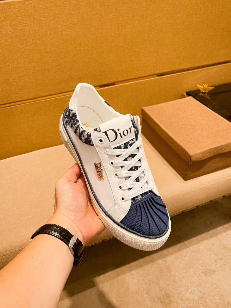 Christian Dior Low Shoes Sleek 22257