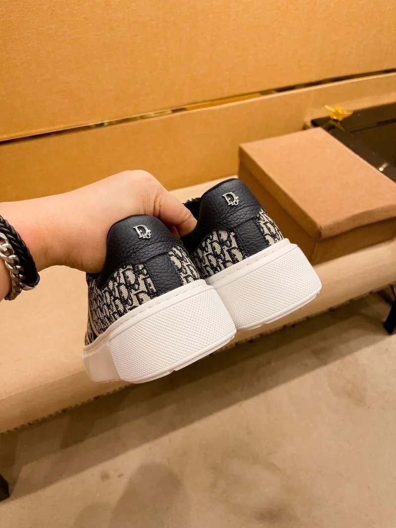 Durable Christian Dior Low Shoes 22252