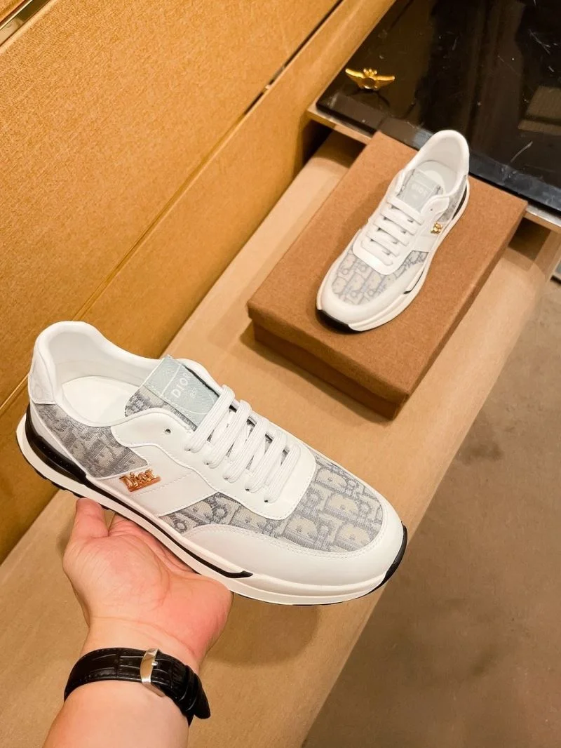 Christian Dior Low Shoes Sophisticated 22270
