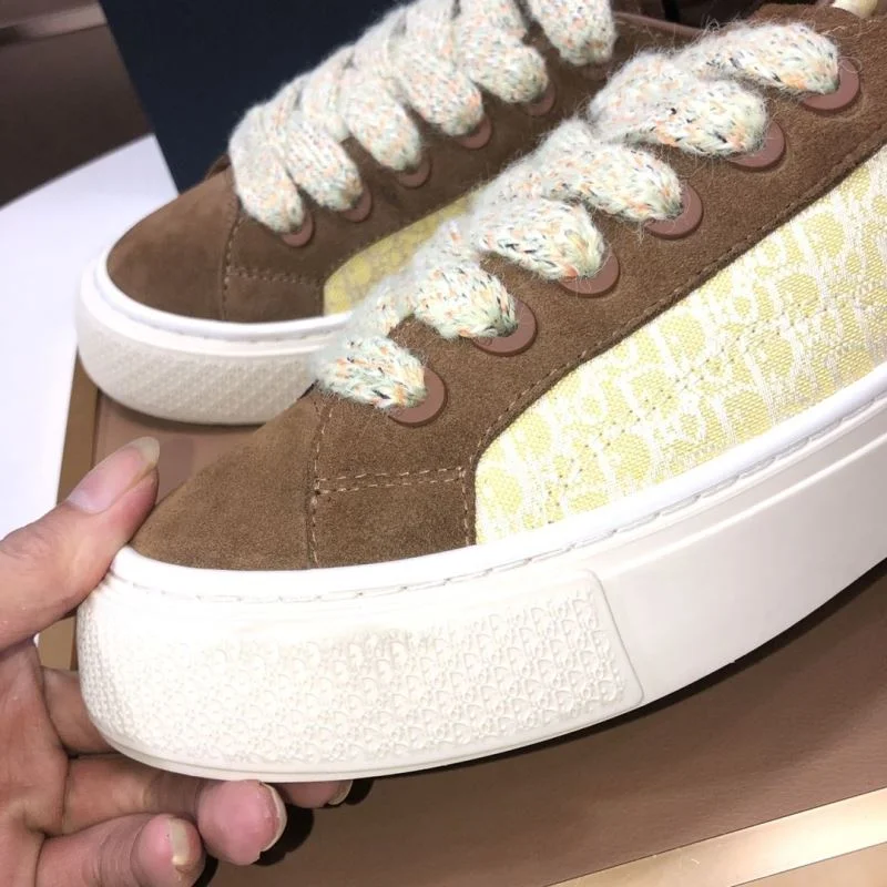 Christian Dior Low Shoes WaterResistant 22231