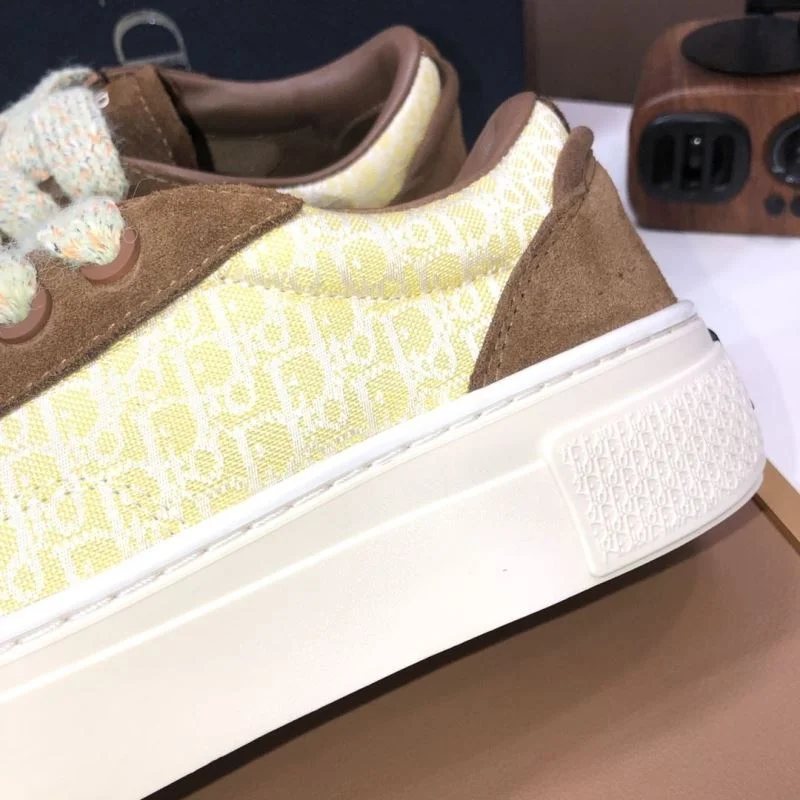 Christian Dior Low Shoes WaterResistant 22231