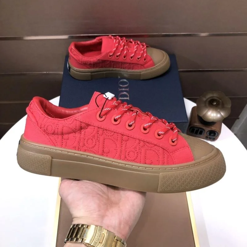 Fashionable Christian Dior Low Shoes 22227