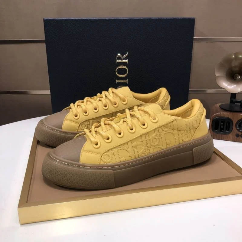 Christian Dior Low Shoes Attractive 22232