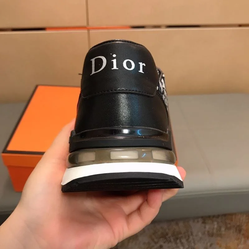 Christian Dior Low Shoes AllSeason 22226
