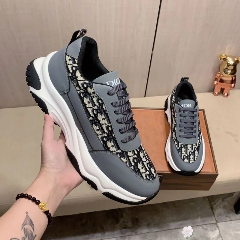 Compact Christian Dior Low Shoes 22212