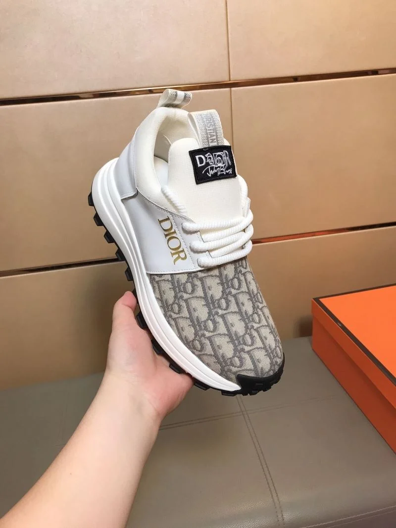 WellDesigned Christian Dior Low Shoes 22211