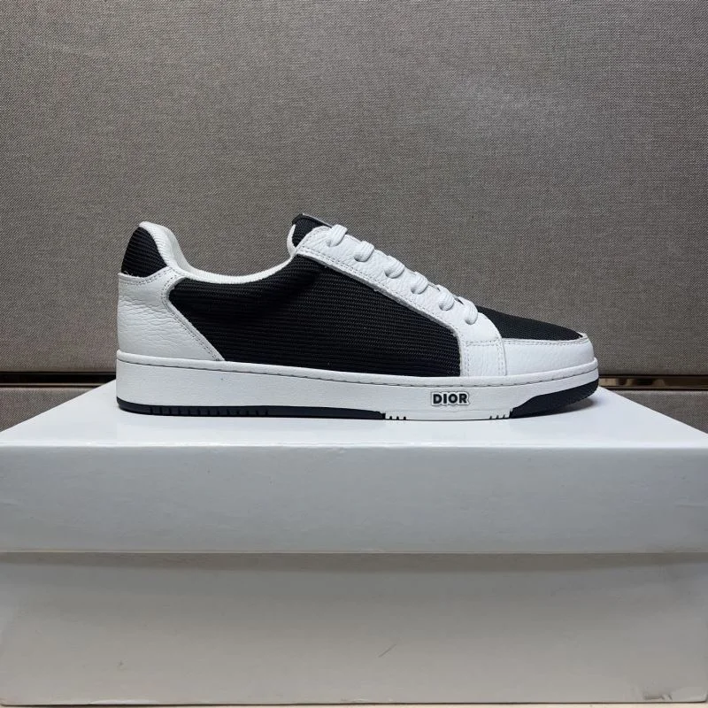 Christian Dior Low Shoes Bright 22209