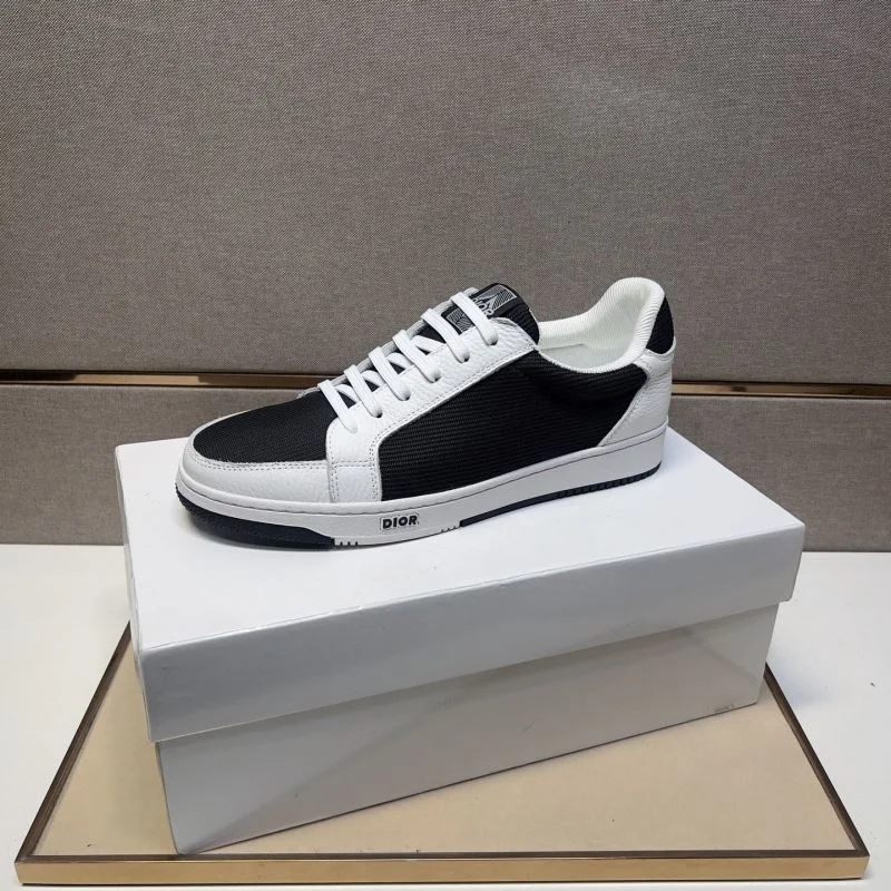 Christian Dior Low Shoes Bright 22209