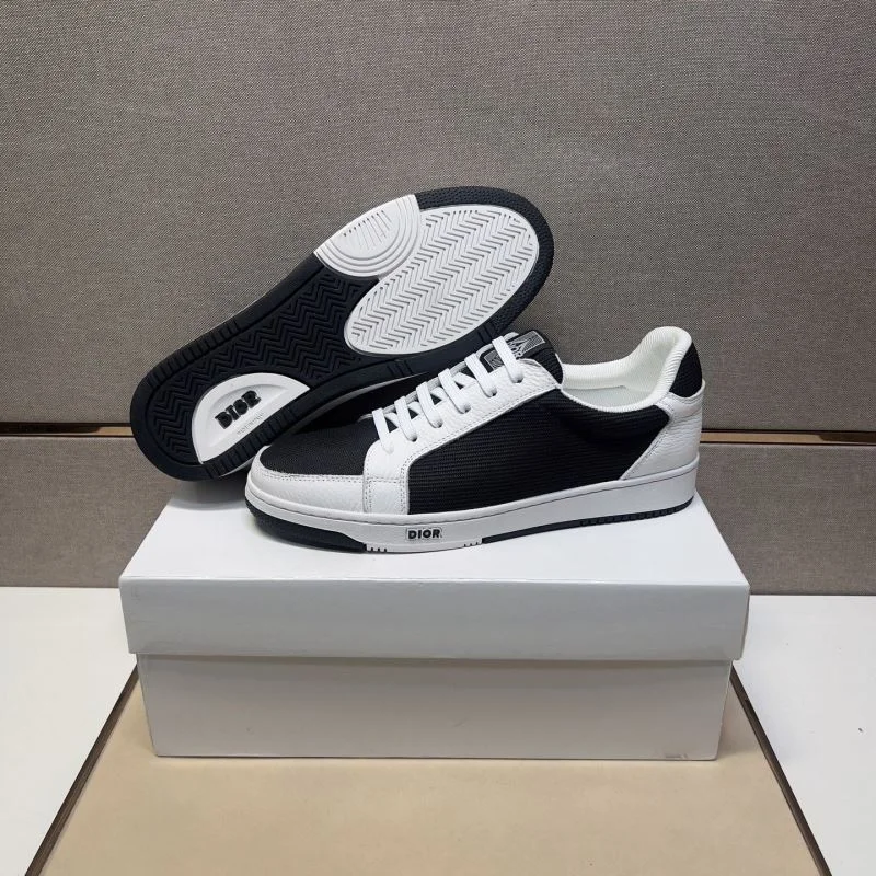 Christian Dior Low Shoes Bright 22209