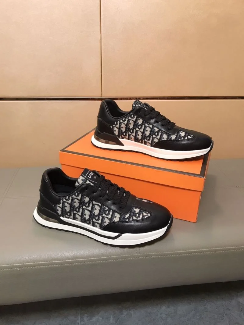 Stylish Christian Dior Low Shoes 22206