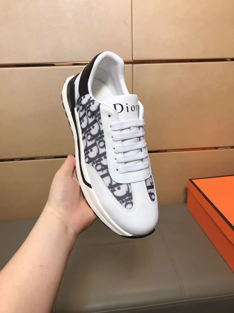 Christian Dior Low Shoes Comfortable 22201