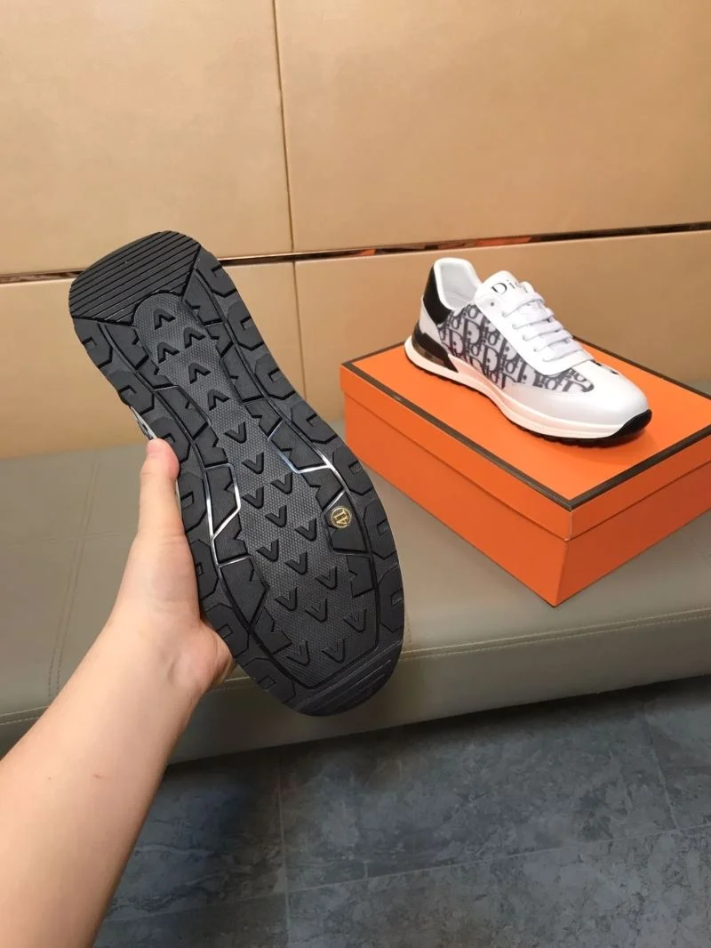 Christian Dior Low Shoes Comfortable 22201