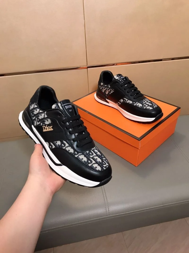 Christian Dior Low Shoes Chic 22202