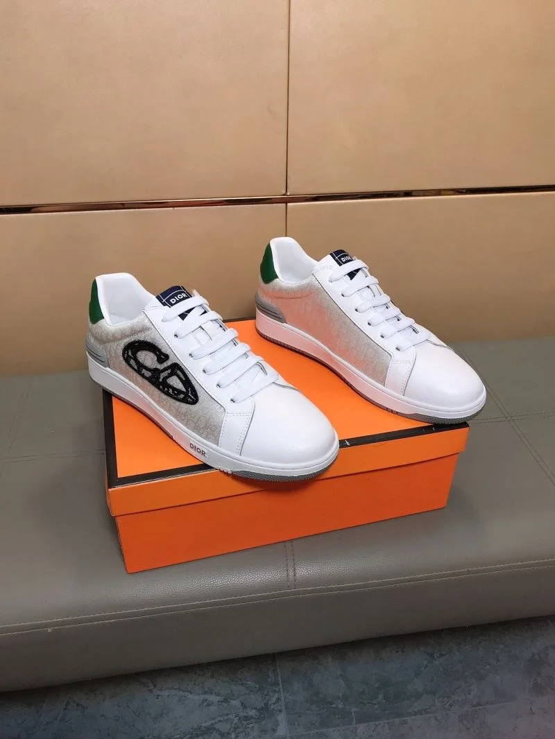 RelaxedFit Christian Dior Low Shoes 22194