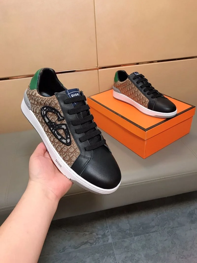 Stretchable Christian Dior Low Shoes 22187