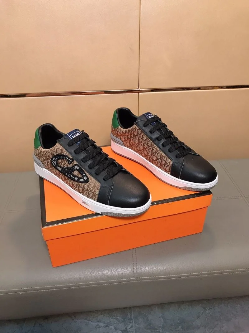 Stretchable Christian Dior Low Shoes 22187